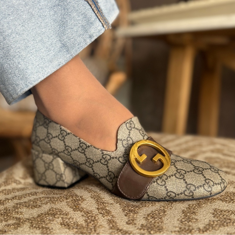 GUCCI loafers comfortable leather canvas shoes